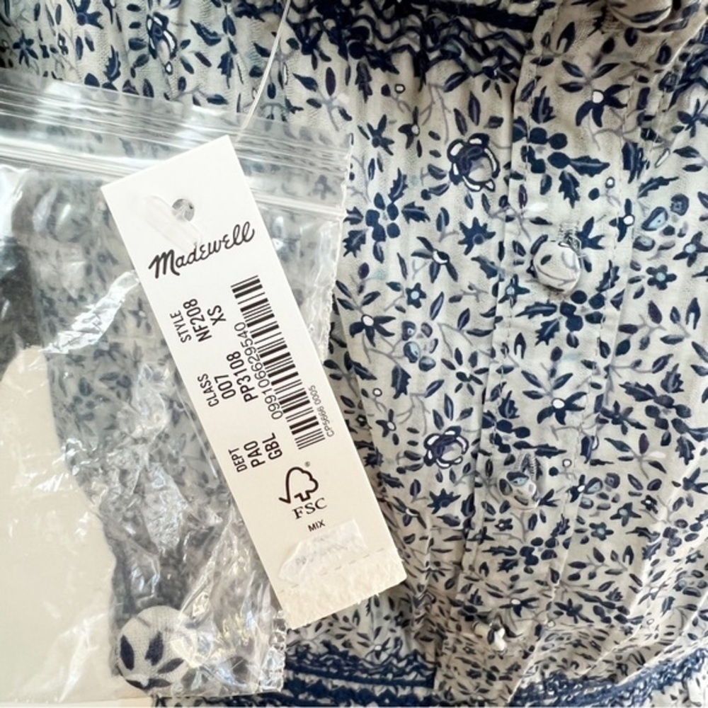 Madewell Jeanette Top in Florentine Floral. - Picture 11 of 12